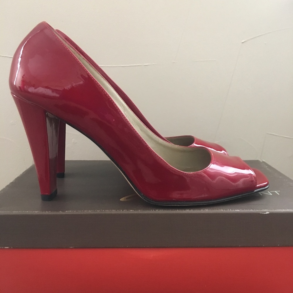 J Vincent - Ferrari Red - Size 9.5